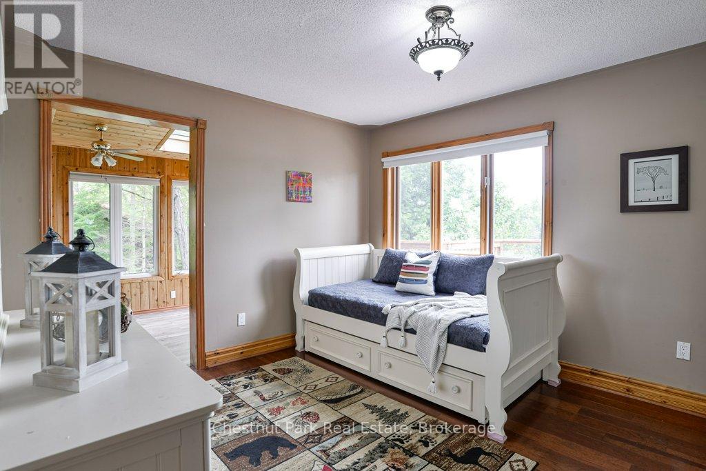 294 North Drive, Huntsville (Stisted), Ontario  P1H 2J2 - Photo 14 - X13174412
