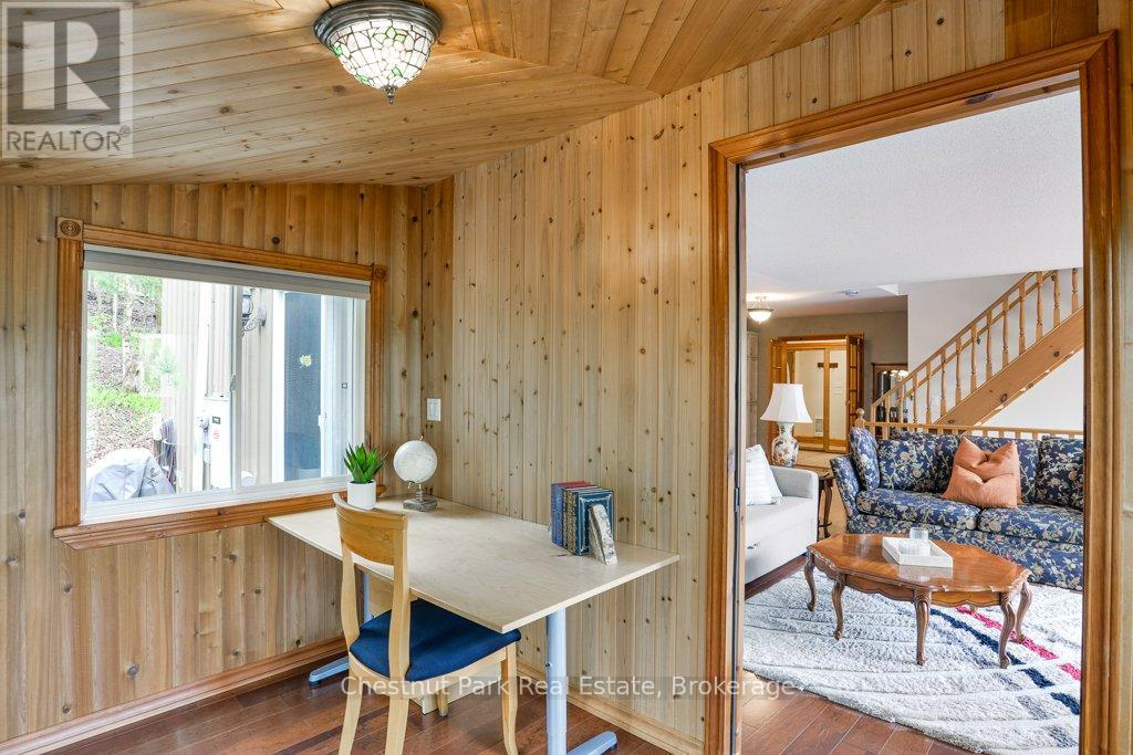294 North Drive, Huntsville (Stisted), Ontario  P1H 2J2 - Photo 17 - X13174412