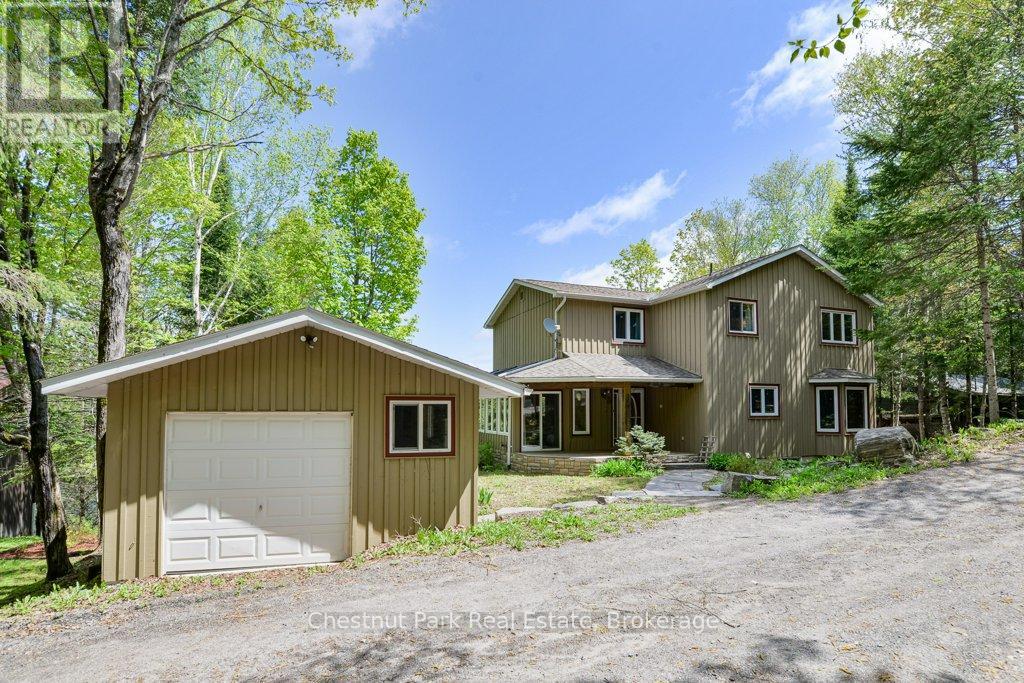 294 North Drive, Huntsville (Stisted), Ontario  P1H 2J2 - Photo 3 - X13174412