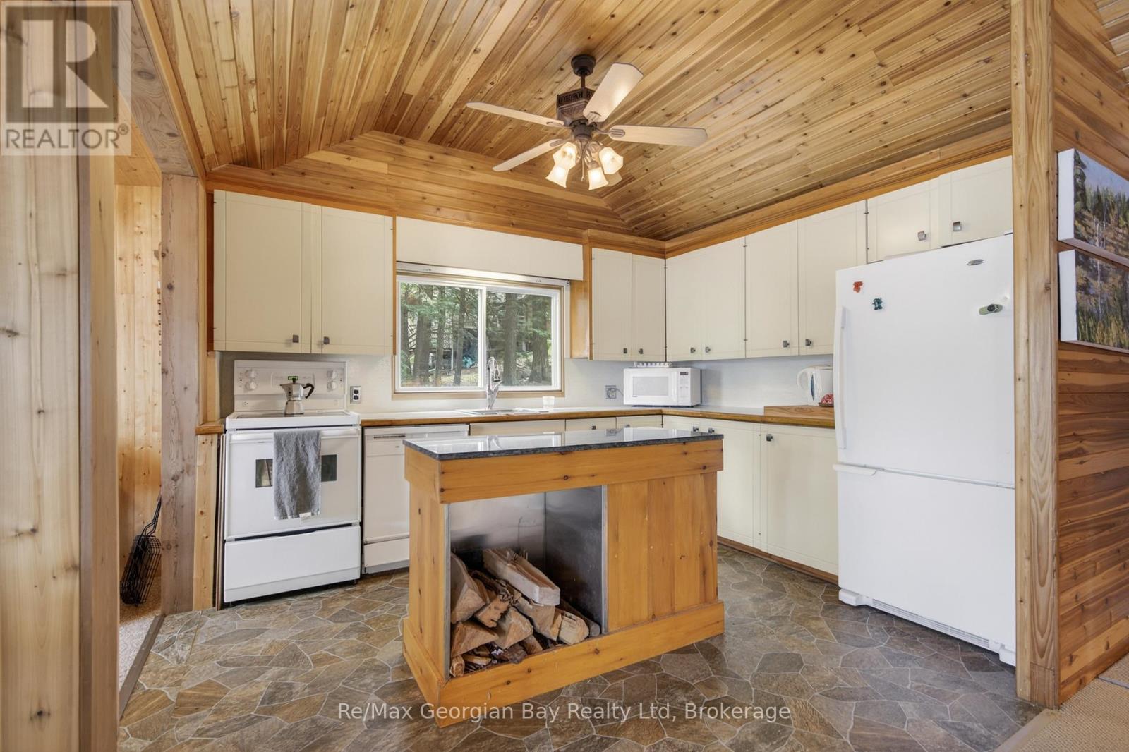 87 Moccasin Trail, Georgian Bay, Ontario  L0K 1S0 - Photo 4 - X13174624
