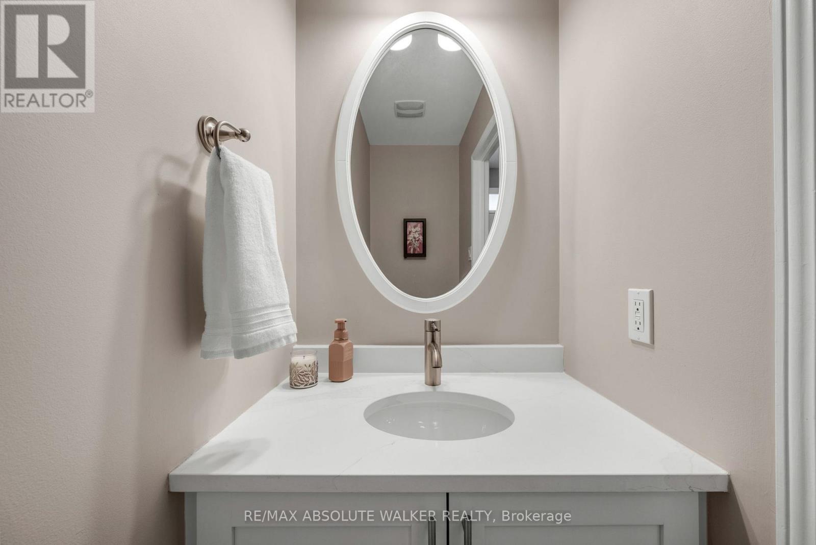 4396 Goldeneye Way, Ottawa, Ontario  K1V 2H9 - Photo 6 - X13174462