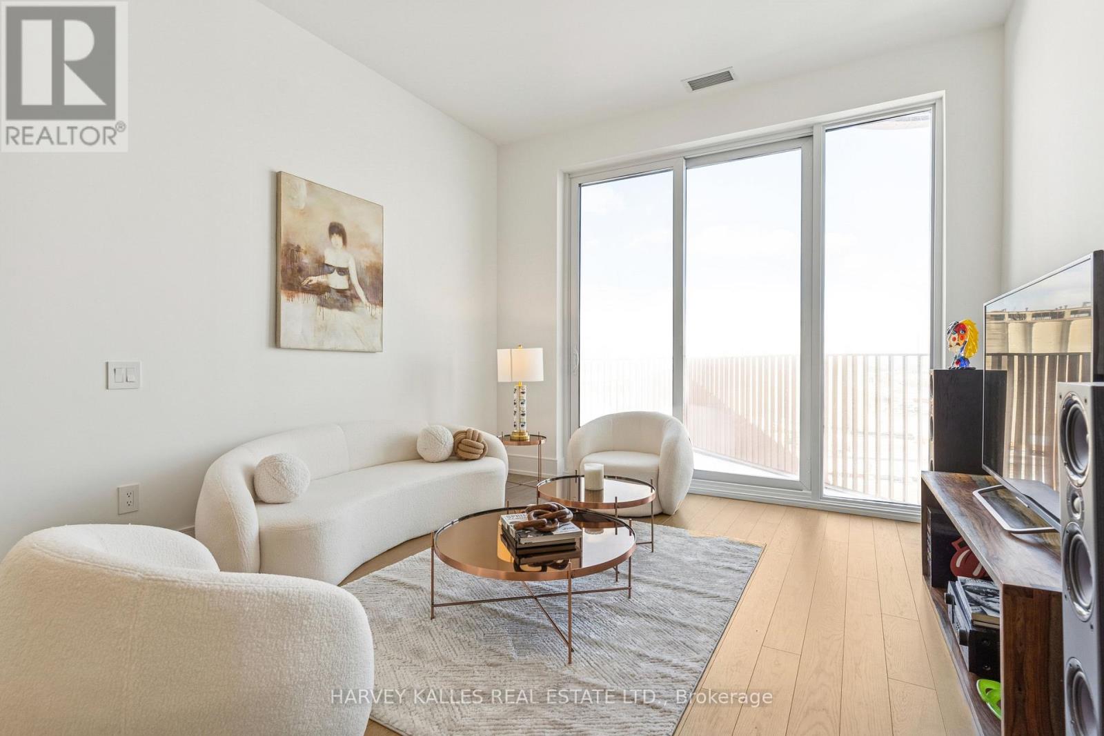 701 - 155 Merchant's Wharf Avenue, Toronto, Ontario  M5A 0Y4 - Photo 3 - C12732186
