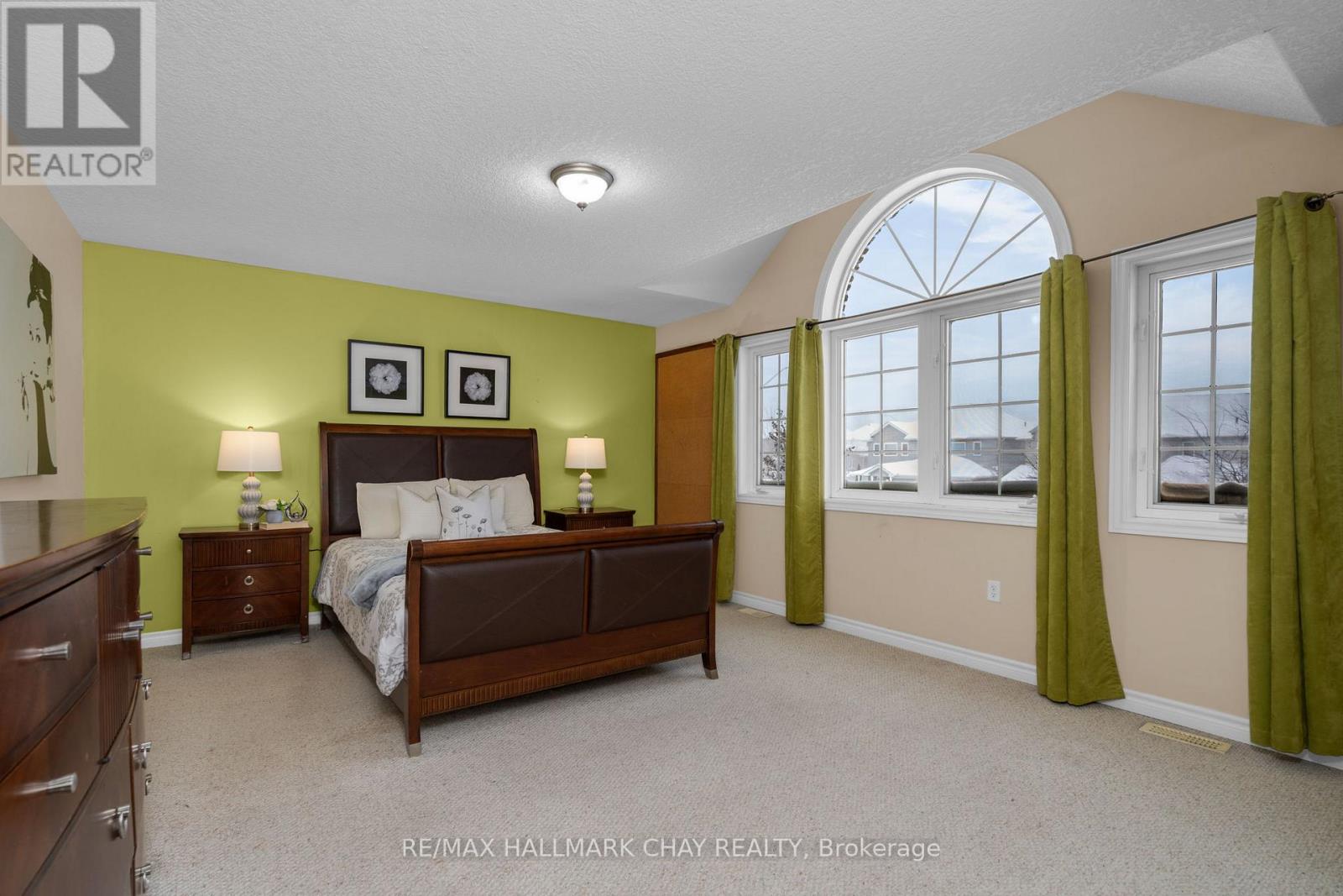 77 Sovereign's Gate, Barrie, Ontario  L4N 0Y9 - Photo 31 - S13173626