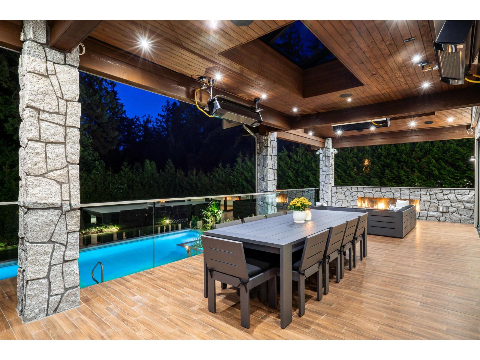 14073 34a Avenue, Surrey, British Columbia  V4P 0A8 - Photo 3 - R3127977