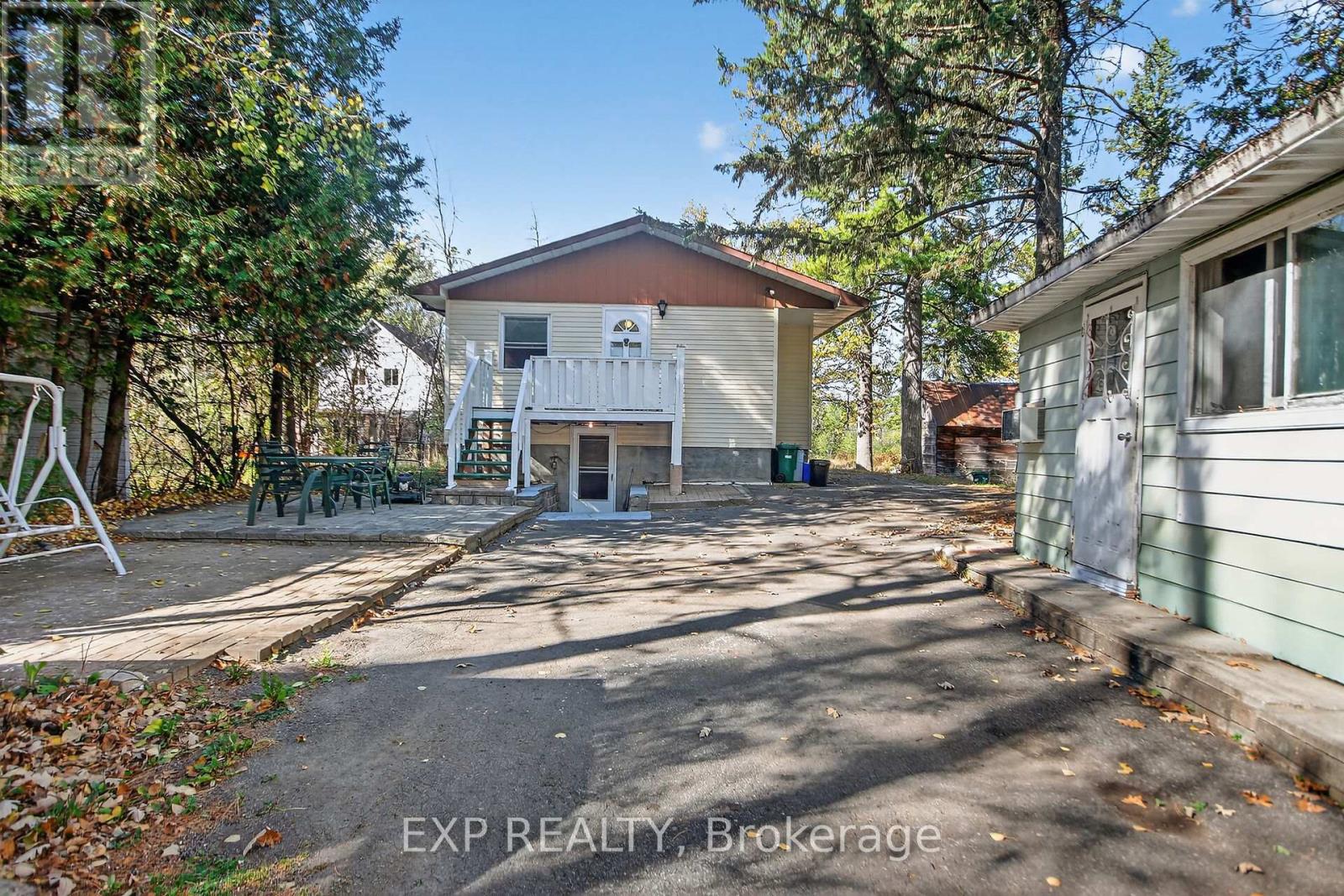 96 Constance Lake Road, Ottawa, Ontario  K2K 1X7 - Photo 31 - X12465998