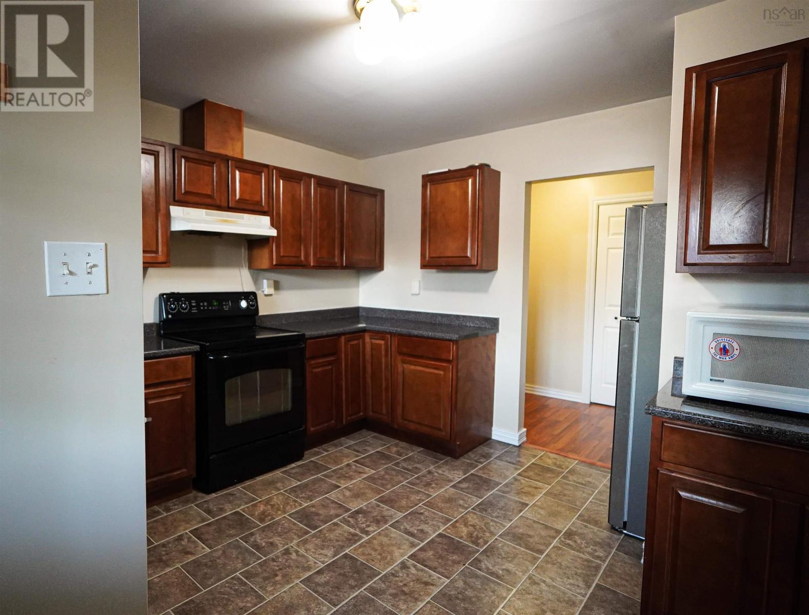 4 Lewis Street, Halifax, Nova Scotia  B3R 1P6 - Photo 28 - 202526918