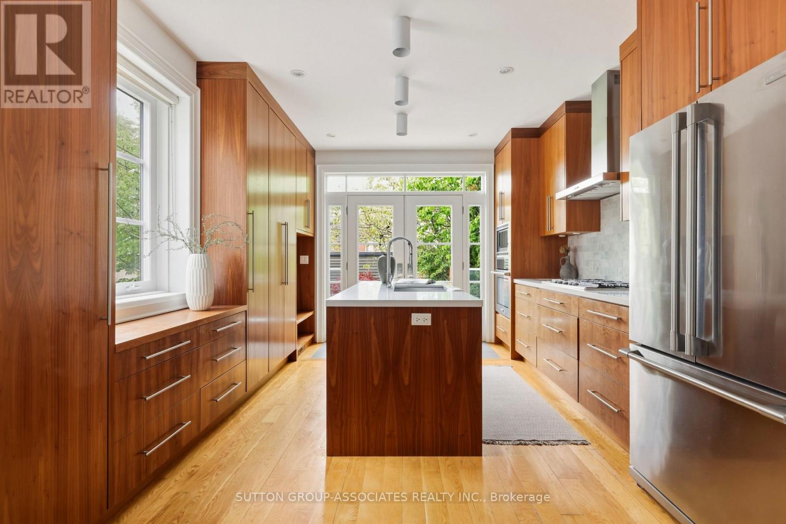 204 Beatrice Street, Toronto, Ontario  M6G 3G1 - Photo 10 - C13174378