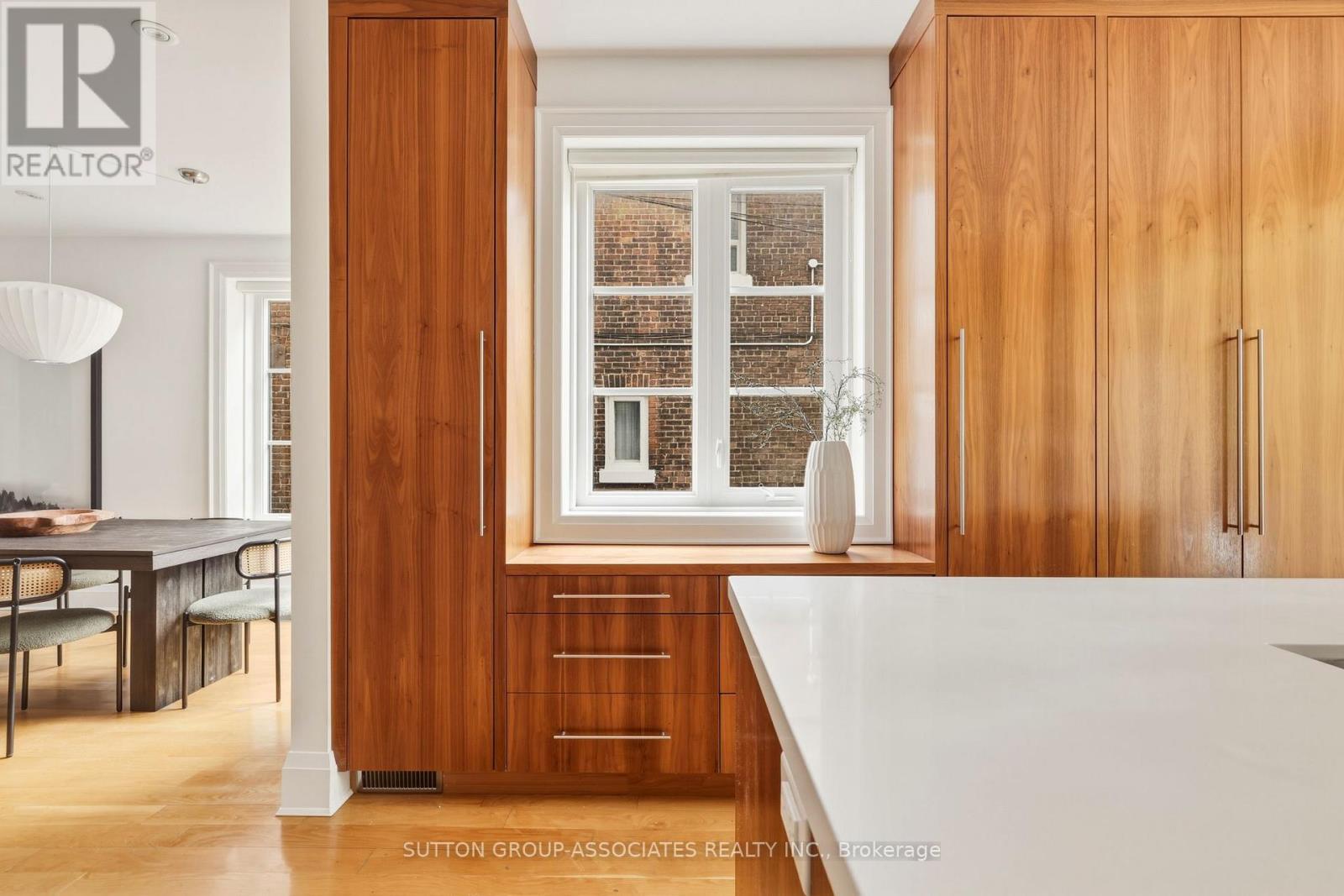 204 Beatrice Street, Toronto, Ontario  M6G 3G1 - Photo 13 - C13174378
