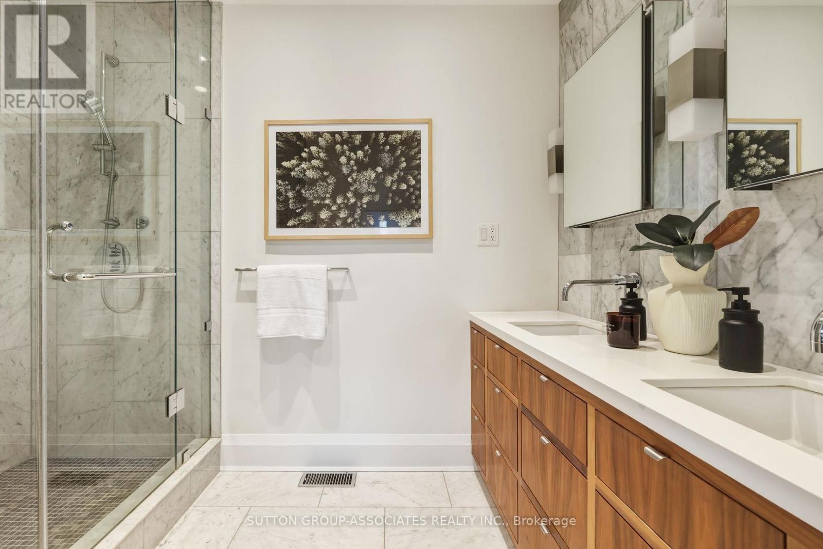 204 Beatrice Street, Toronto, Ontario  M6G 3G1 - Photo 27 - C13174378