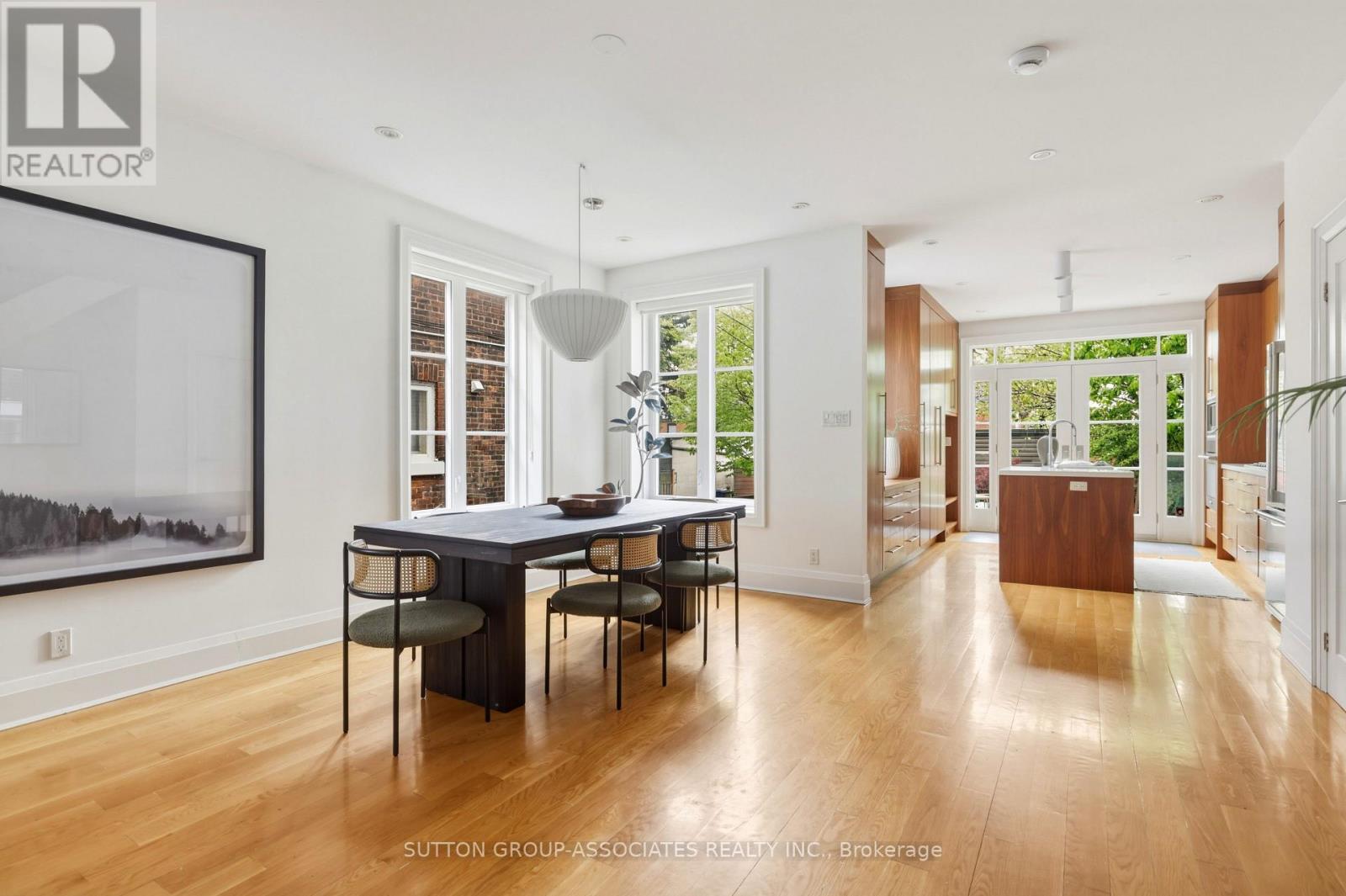 204 Beatrice Street, Toronto, Ontario  M6G 3G1 - Photo 3 - C13174378