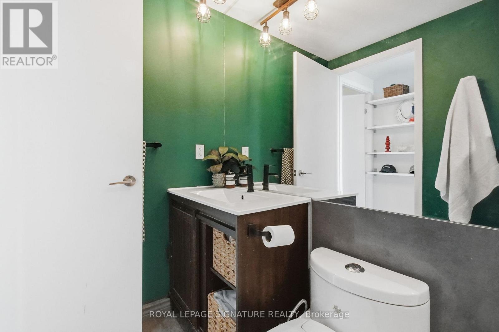 705 - 215 Fort York Boulevard, Toronto, Ontario  M5V 4A1 - Photo 21 - C13174420