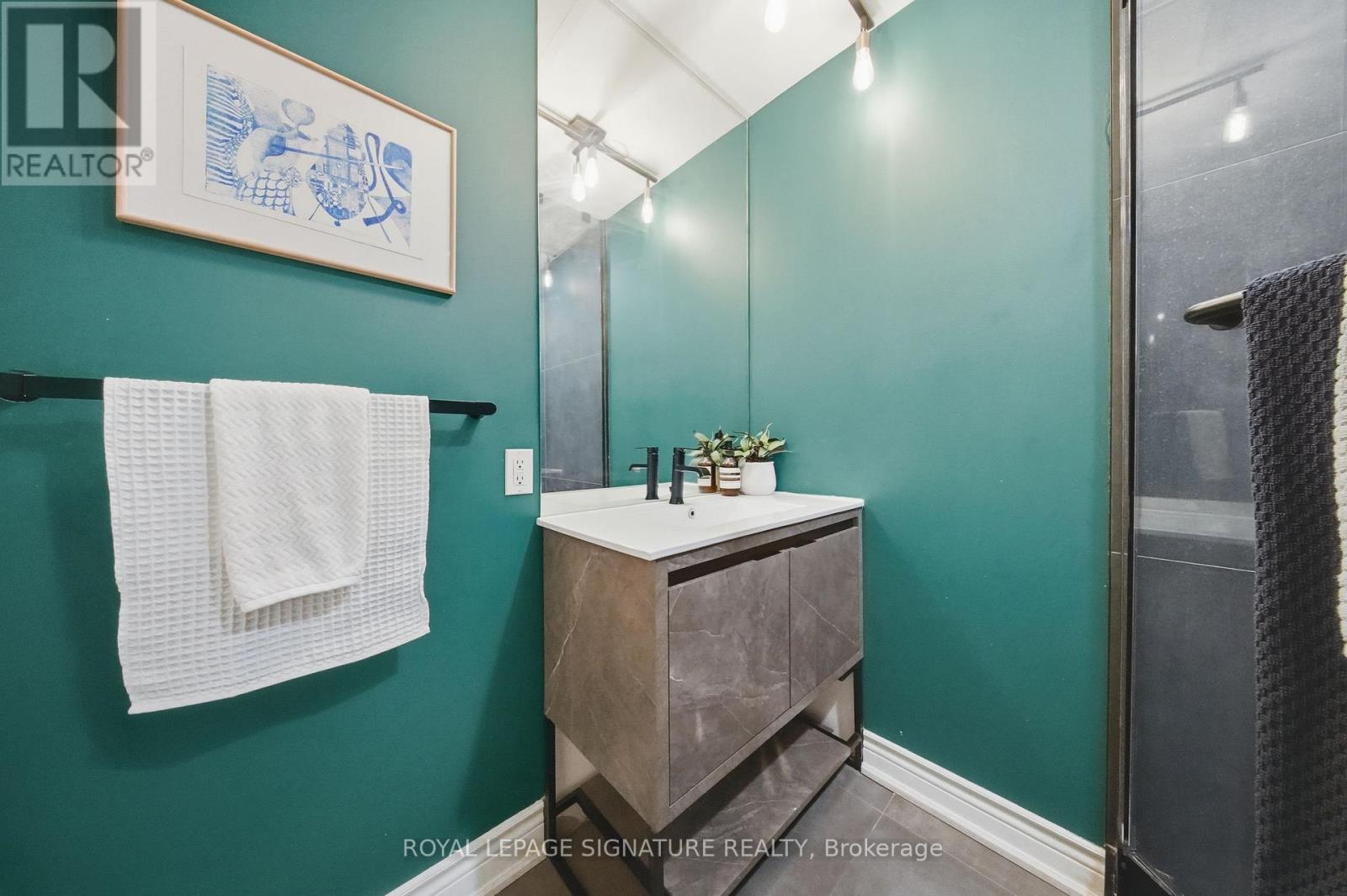 705 - 215 Fort York Boulevard, Toronto, Ontario  M5V 4A1 - Photo 25 - C13174420
