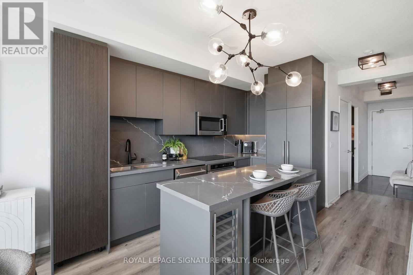 705 - 215 Fort York Boulevard, Toronto, Ontario  M5V 4A1 - Photo 6 - C13174420
