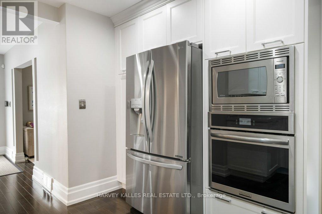 63 Westgate Boulevard, Toronto, Ontario  M3H 1P1 - Photo 15 - C13174428