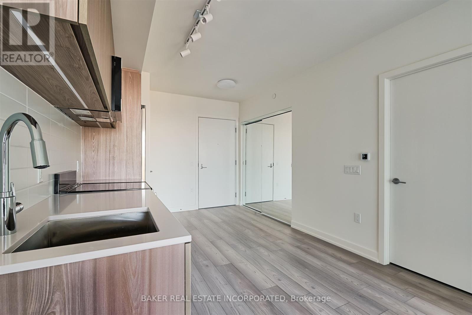 1111 - 223 Redpath Avenue, Toronto, Ontario  M4P 0E8 - Photo 7 - C13174532
