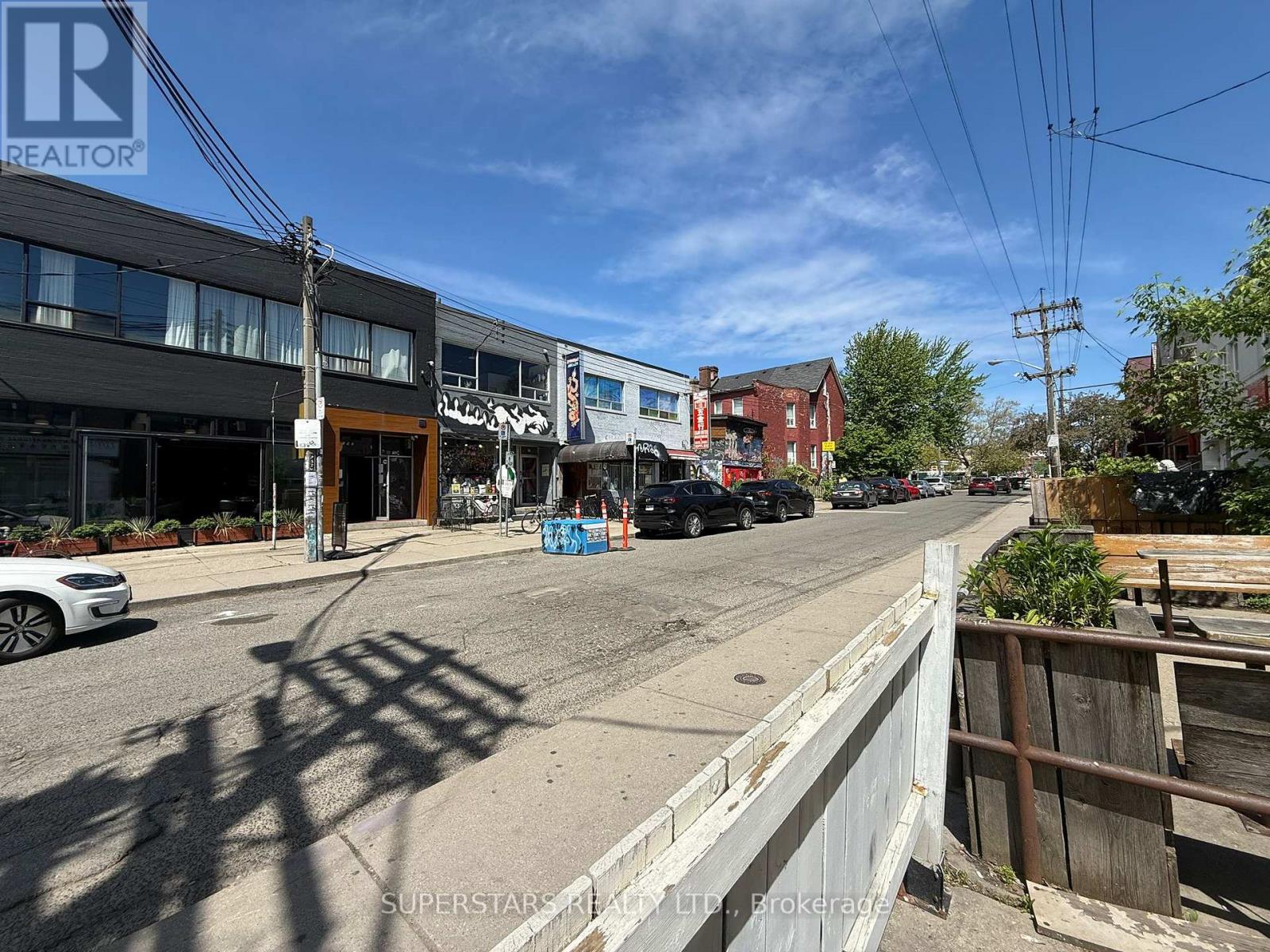 157 Augusta Avenue, Toronto, Ontario  M5T 2L4 - Photo 4 - C13174576