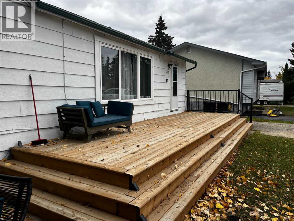 712 3 Avenue NW, Slave Lake, Alberta  T0G 2A1 - Photo 26 - A2265158