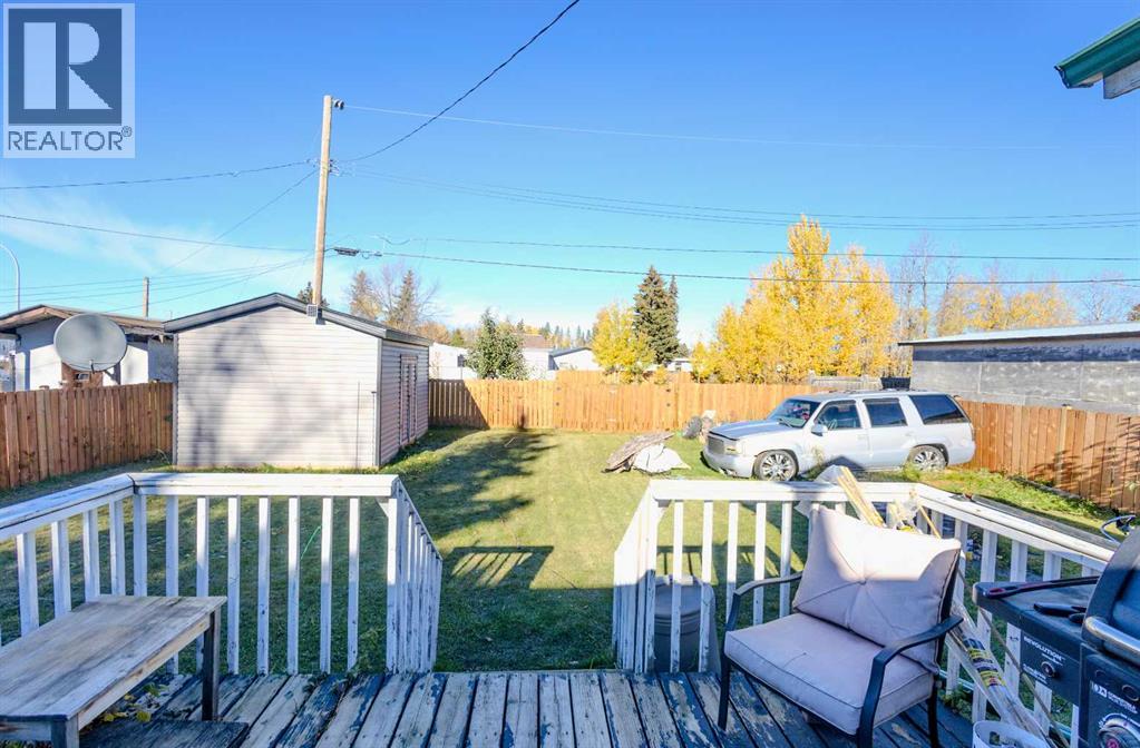 712 3 Avenue NW, Slave Lake, Alberta  T0G 2A1 - Photo 22 - A2265158