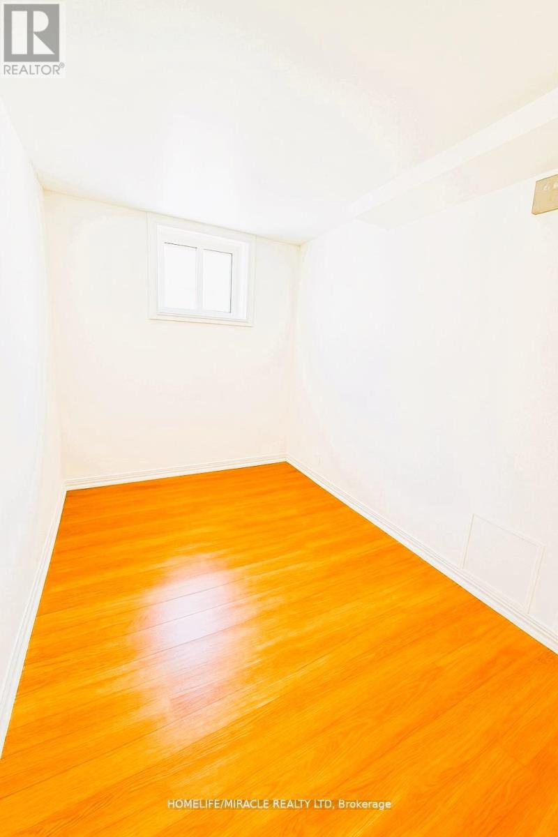 Bsmt - 978 Pharmacy Avenue, Toronto, Ontario  M1R 2G6 - Photo 15 - E13174318