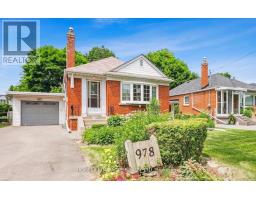 BSMT - 978 PHARMACY AVENUE, Toronto, Ontario