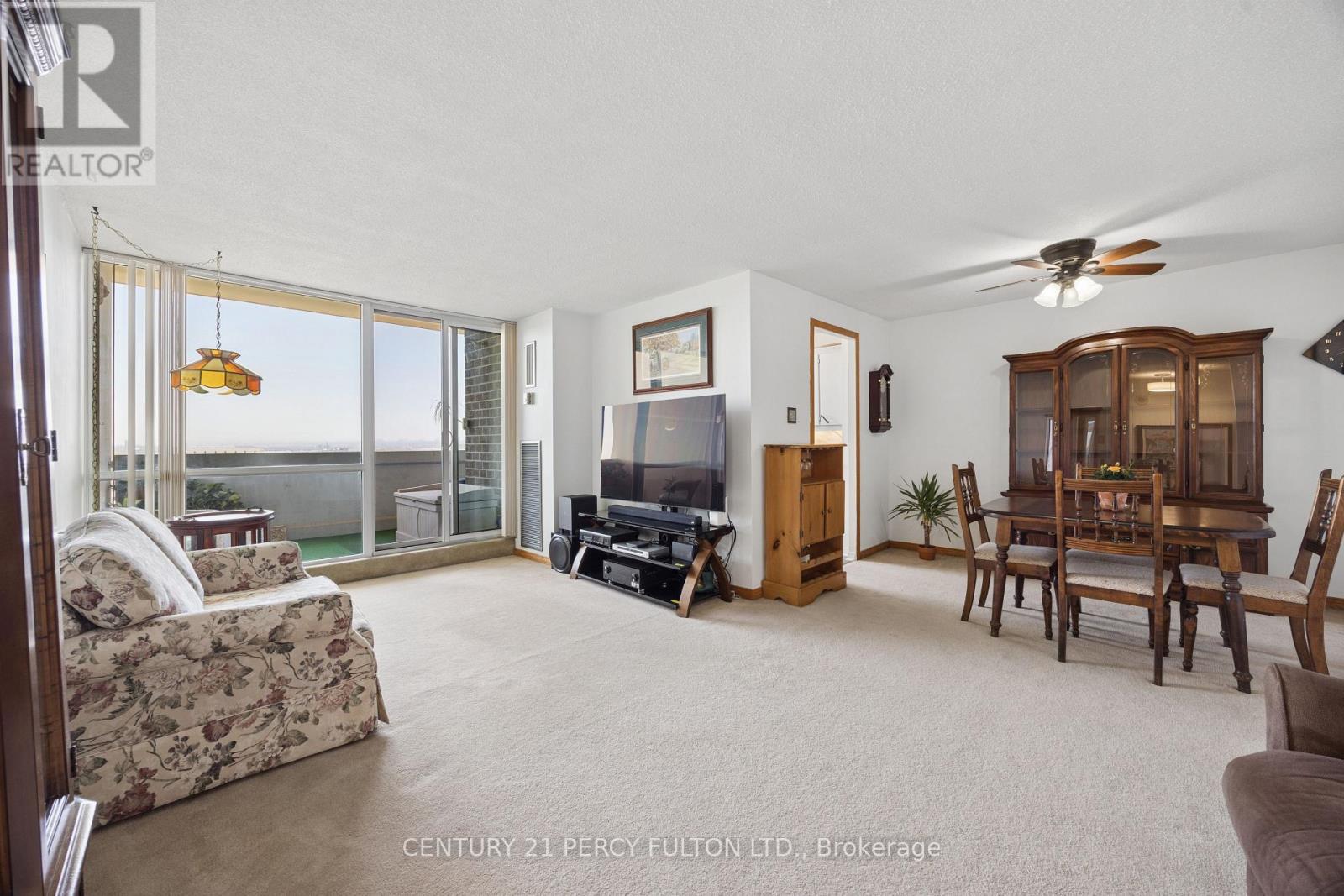 Ph9 - 66 Falby Court, Ajax, Ontario  L1S 3L2 - Photo 7 - E13174436