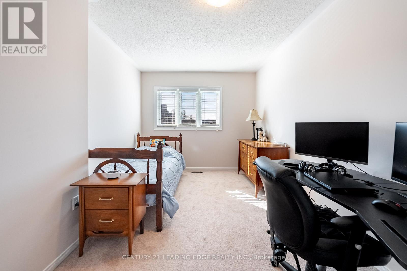 308 Sparrow Circle, Pickering, Ontario  L1V 6Y3 - Photo 31 - E13174546