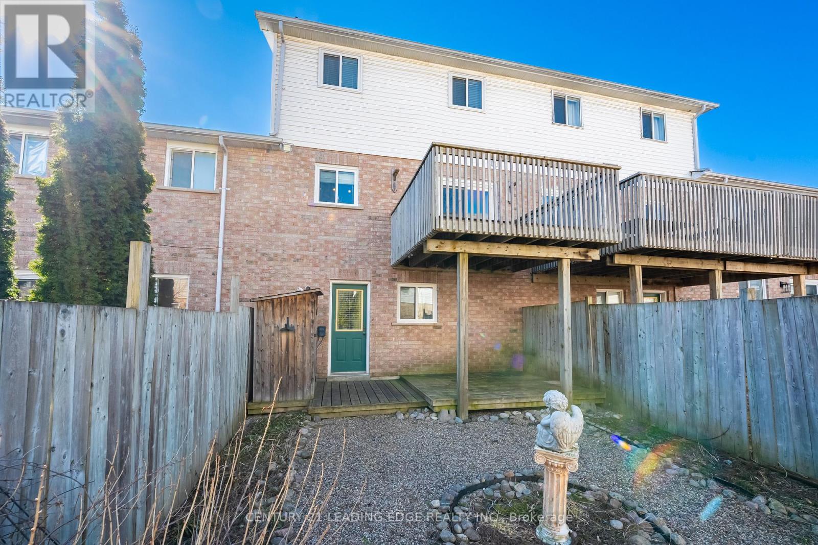 308 Sparrow Circle, Pickering, Ontario  L1V 6Y3 - Photo 44 - E13174546