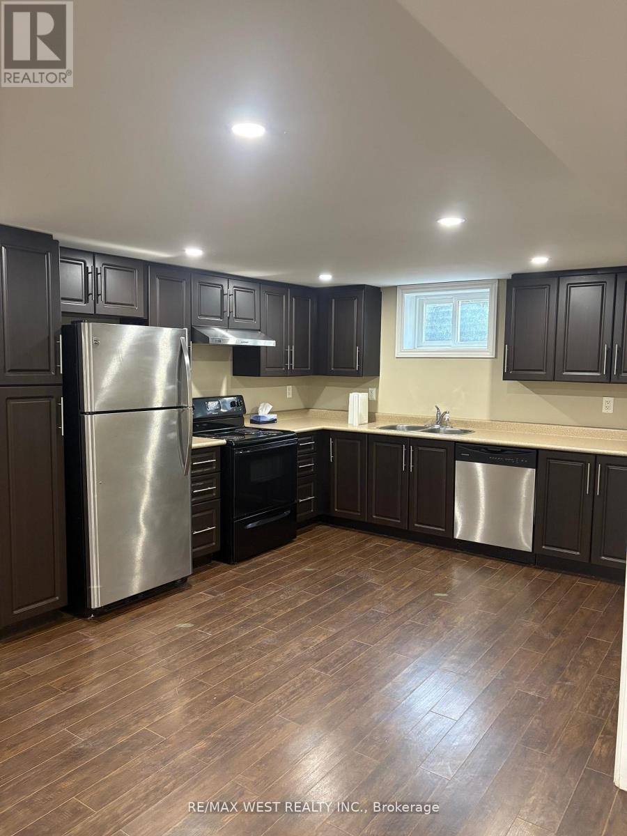10 Testa Street, East Gwillimbury, Ontario  L0L 1R0 - Photo 2 - N13174344