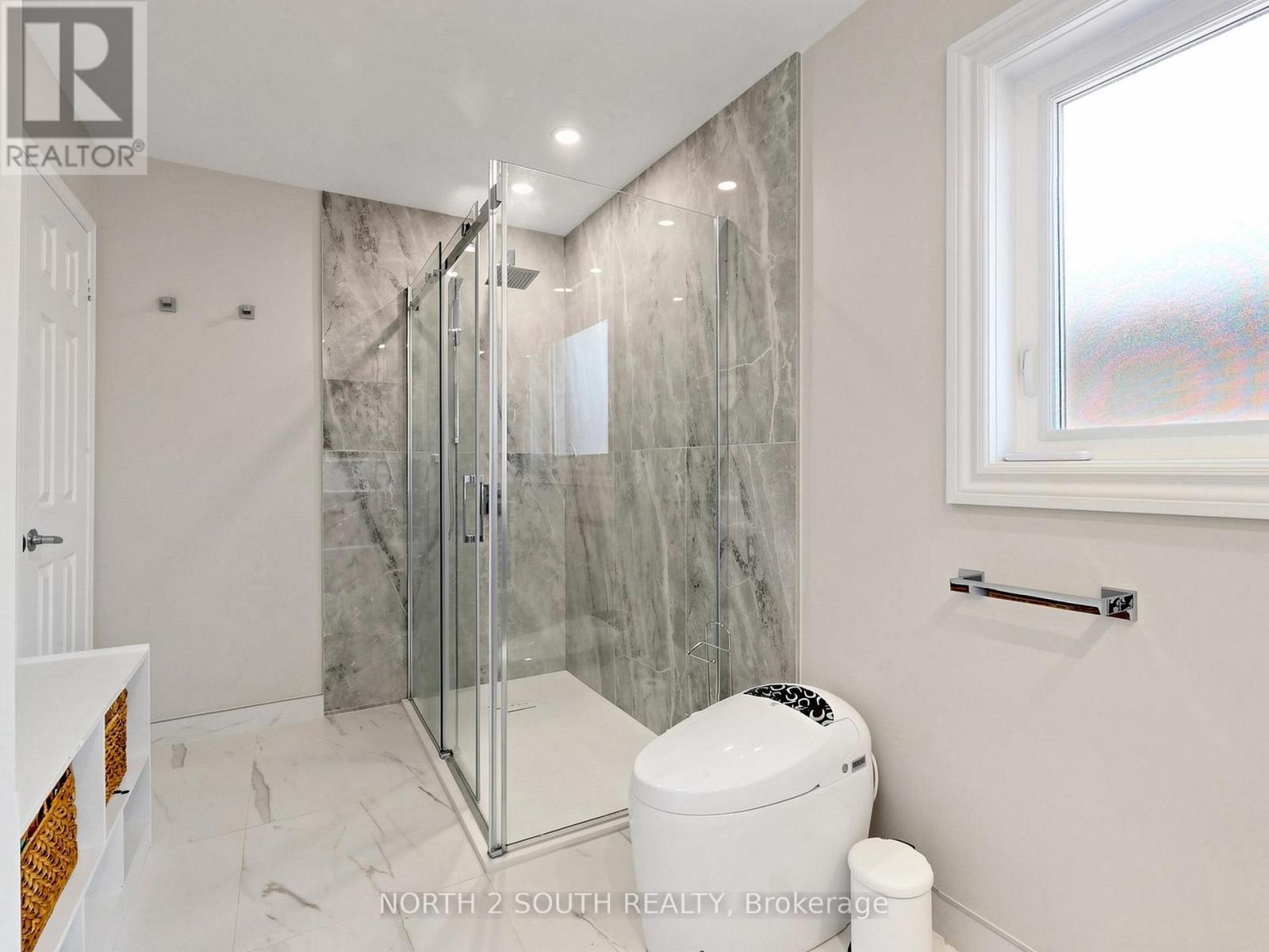 94 - 109 Pinedale Gate, Vaughan, Ontario  L4L 8X3 - Photo 21 - N13174488