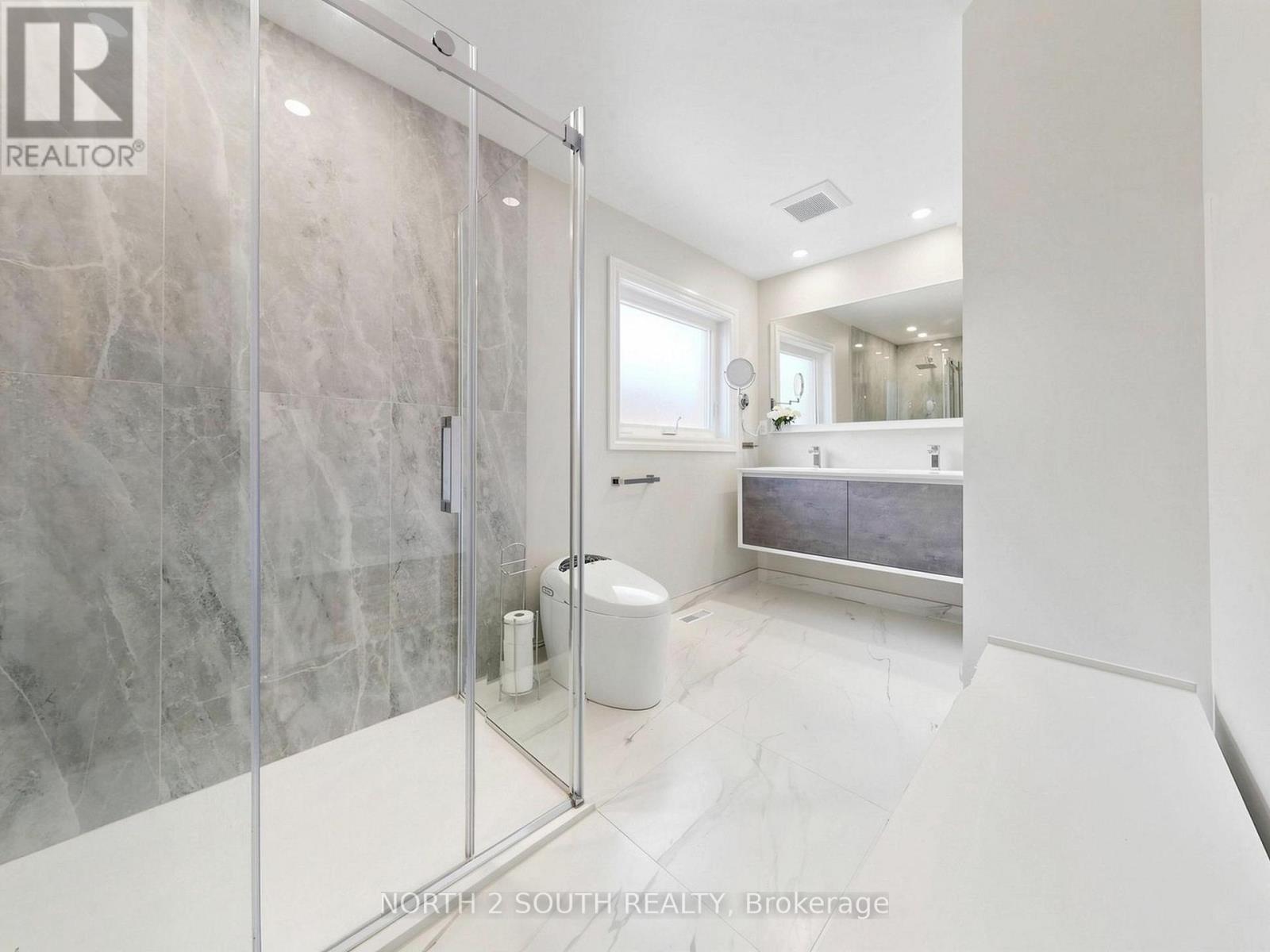 94 - 109 Pinedale Gate, Vaughan, Ontario  L4L 8X3 - Photo 22 - N13174488