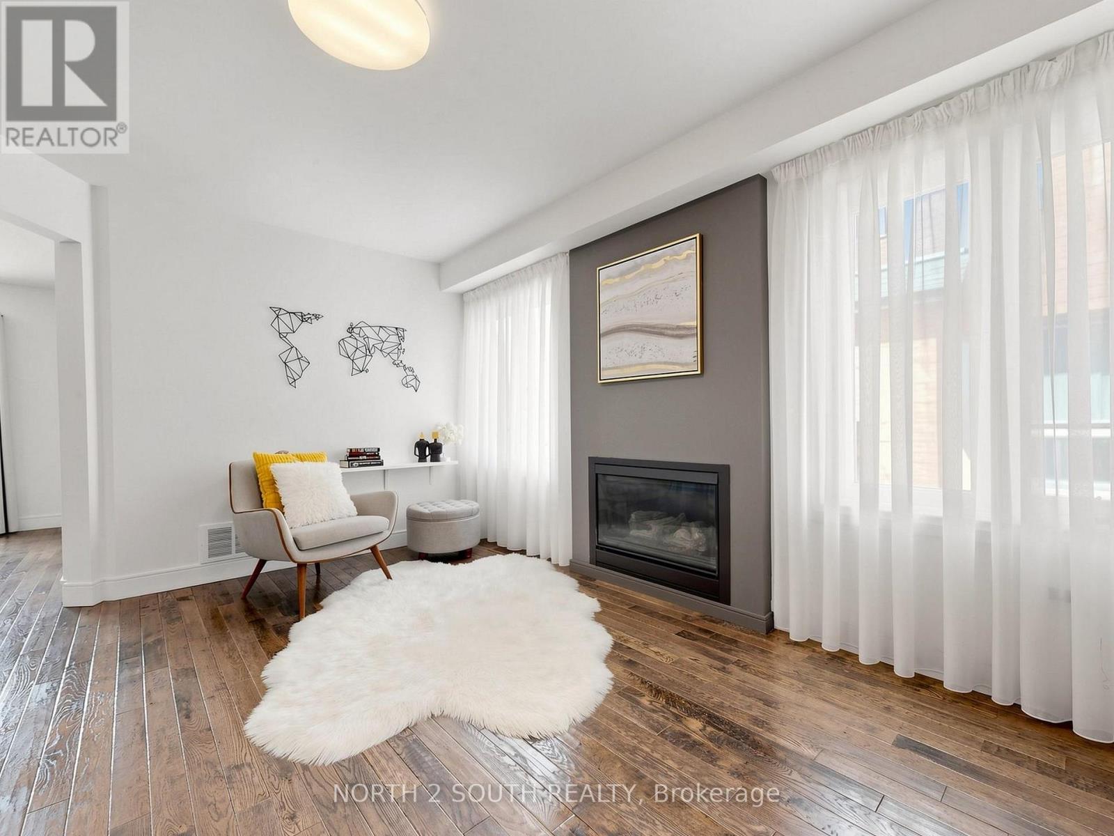 94 - 109 Pinedale Gate, Vaughan, Ontario  L4L 8X3 - Photo 3 - N13174488