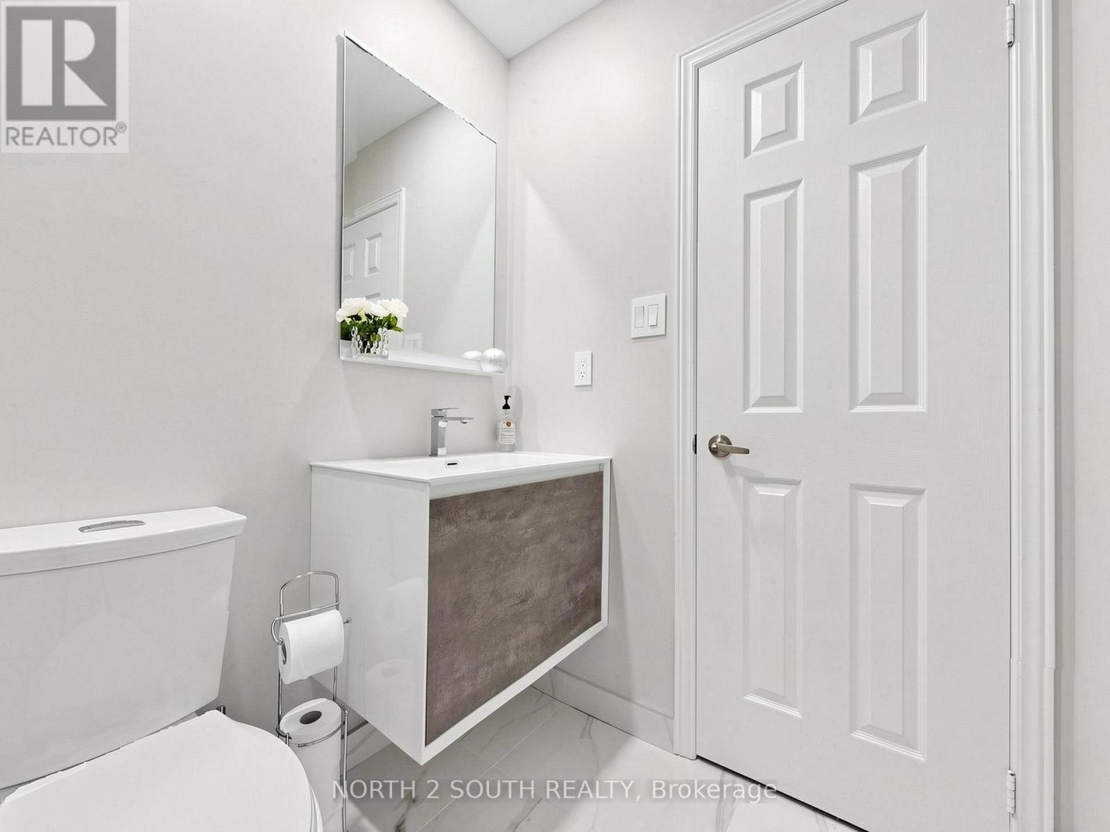 94 - 109 Pinedale Gate, Vaughan, Ontario  L4L 8X3 - Photo 31 - N13174488