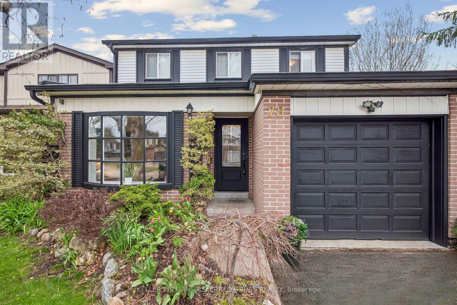 78 Springhead Gardens, Richmond Hill, Ontario L4C 5B9 - Photo 3 - N13174504