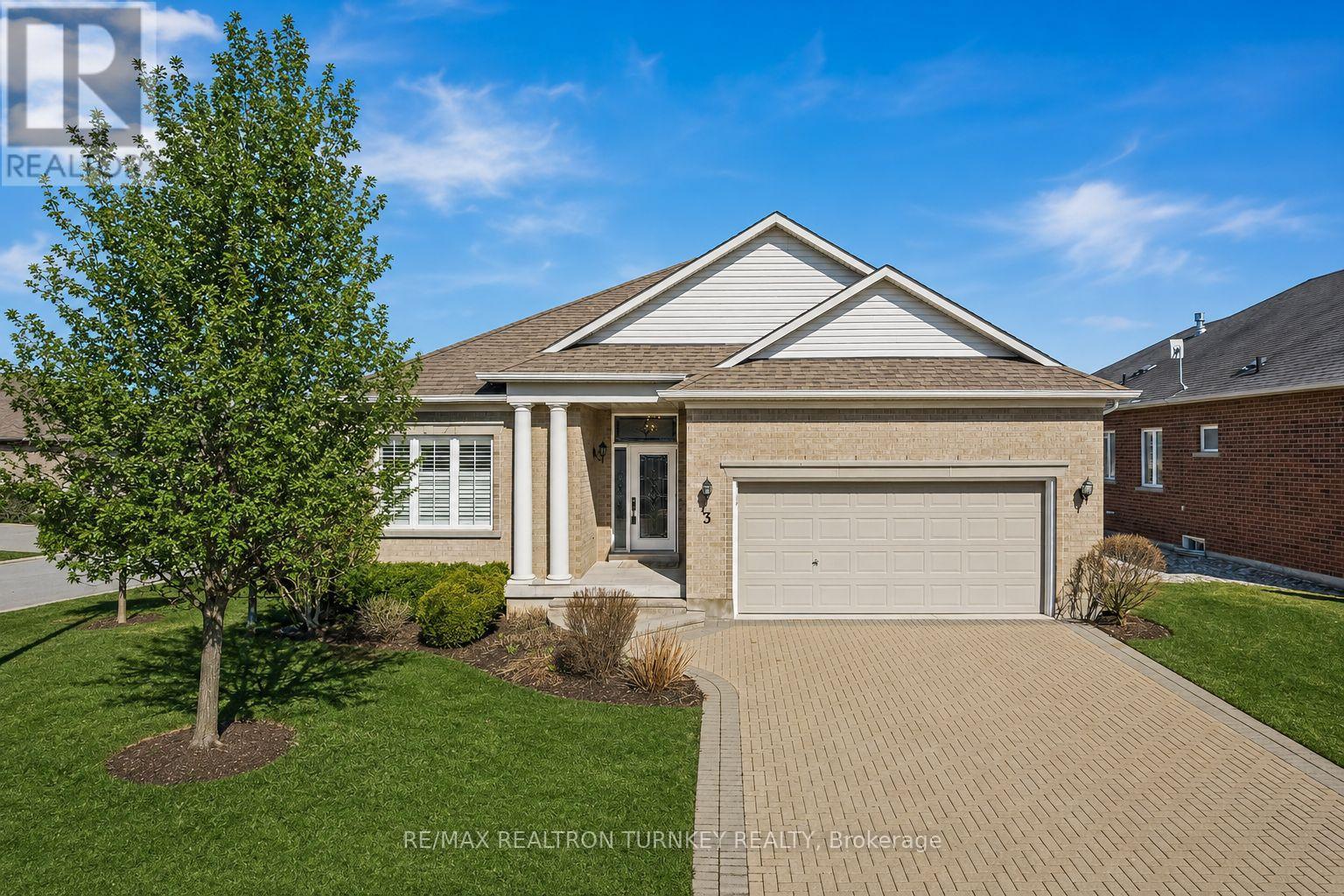 3 LITTLE BEN, Whitchurch-Stouffville, Ontario