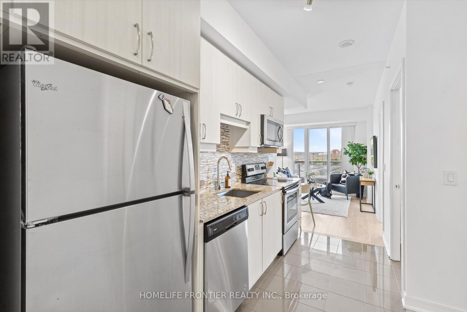 Ne1015 - 9205 Yonge Street, Richmond Hill, Ontario  L4C 6Z2 - Photo 6 - N13174558