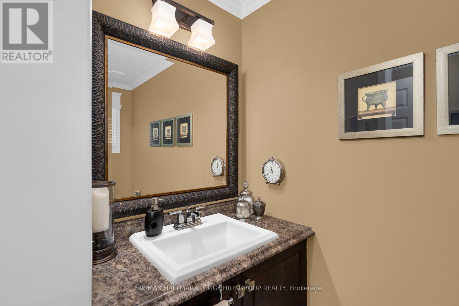 35 Golden Eagle Way, Barrie, Ontario  L4M 6P6 - Photo 13 - S13174328
