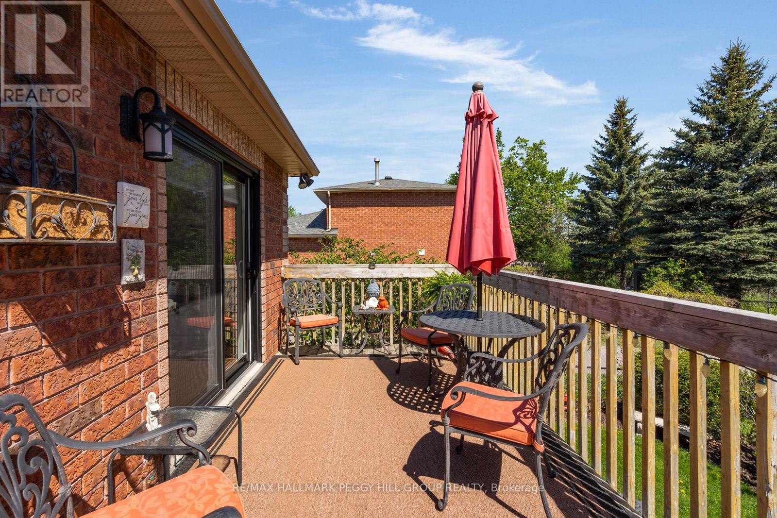 35 Golden Eagle Way, Barrie, Ontario  L4M 6P6 - Photo 14 - S13174328