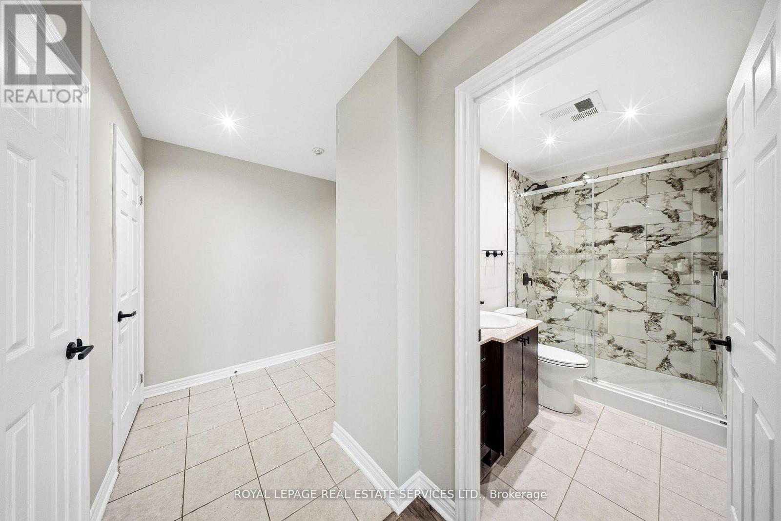 1509 - 33 Ellen Street, Barrie, Ontario  L4N 6E9 - Photo 16 - S13174446
