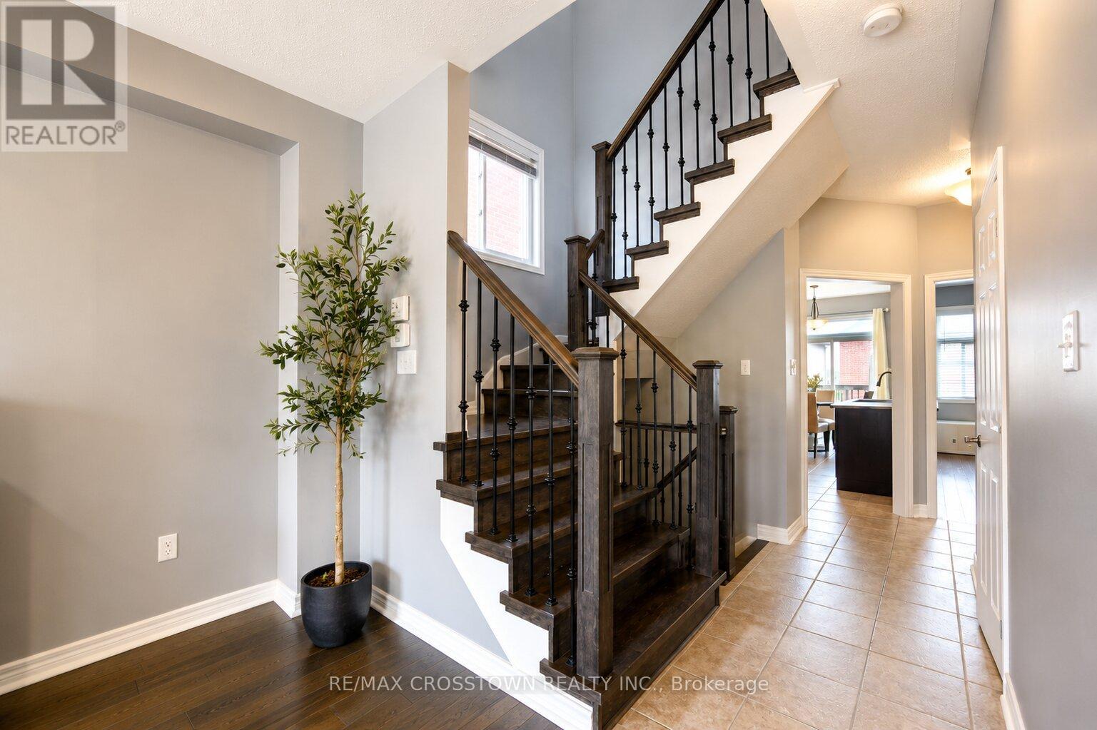 11 Lundigan Drive, Georgina, Ontario  L4P 0C3 - Photo 6 - N13174142