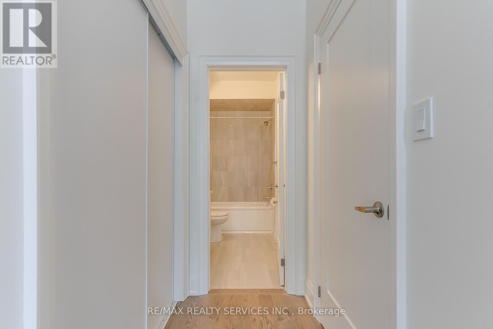 3309 Taha Gardens, Oakville, Ontario  L6M 5R9 - Photo 21 - W13173786