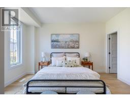 12 - 233 UPPER QUEEN STREET, Thames Centre, Ontario