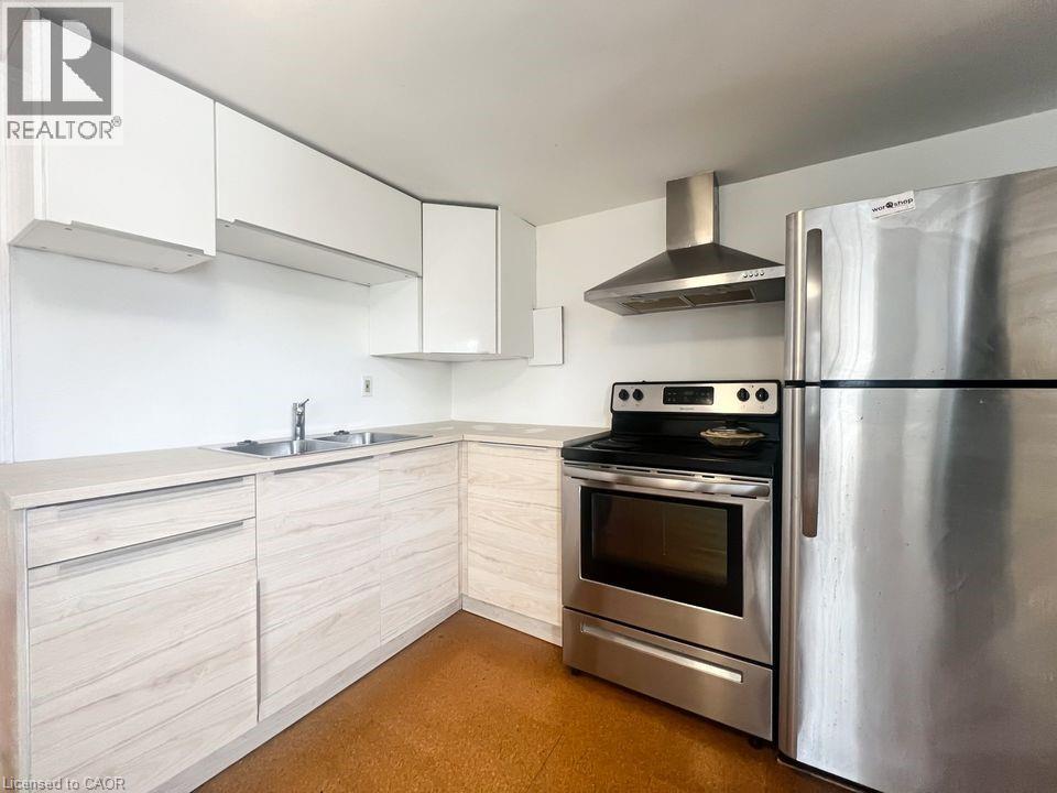 112 West Avenue N Unit# 3, Hamilton, Ontario  L8L 5C3 - Photo 2 - 40833644