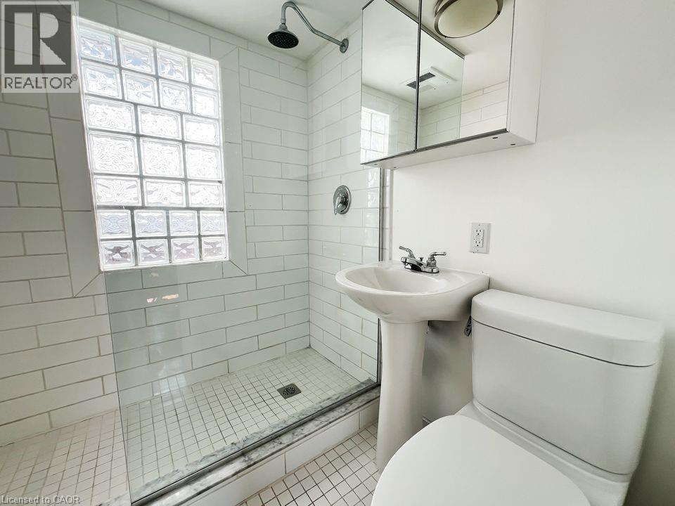 112 West Avenue N Unit# 3, Hamilton, Ontario  L8L 5C3 - Photo 9 - 40833644