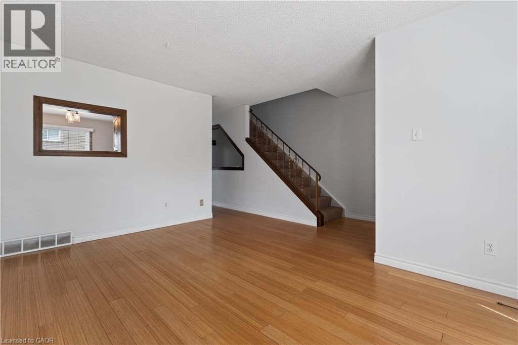 2700 Barton Street E Unit# 31, Hamilton, Ontario  L8E 2J7 - Photo 8 - 40833298
