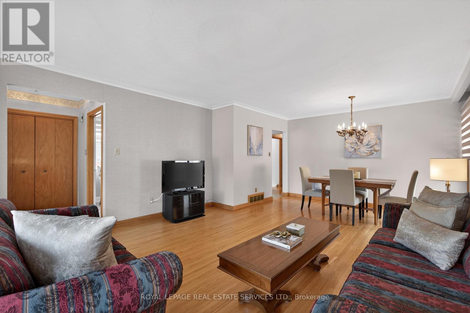 46 Lemonwood Drive, Toronto, Ontario  M9A 4L5 - Photo 12 - W13174352