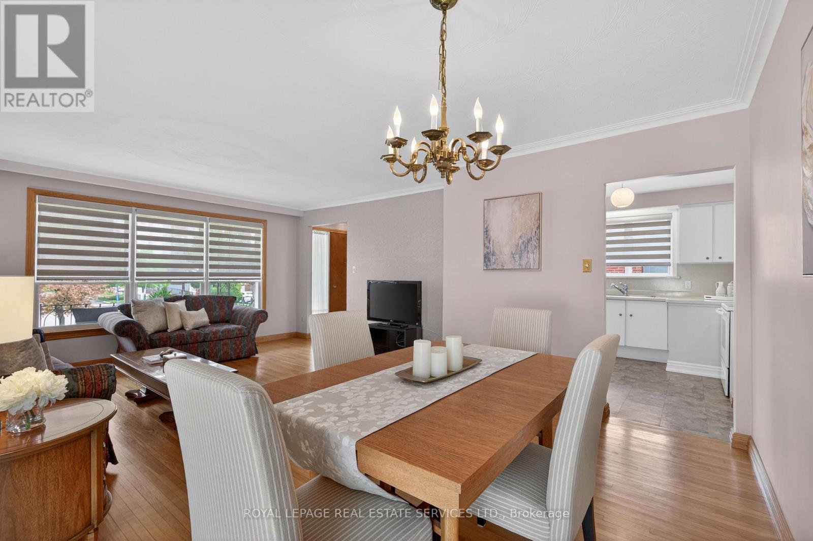 46 Lemonwood Drive, Toronto, Ontario  M9A 4L5 - Photo 16 - W13174352