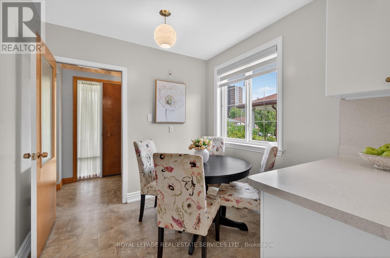 46 Lemonwood Drive, Toronto, Ontario  M9A 4L5 - Photo 23 - W13174352