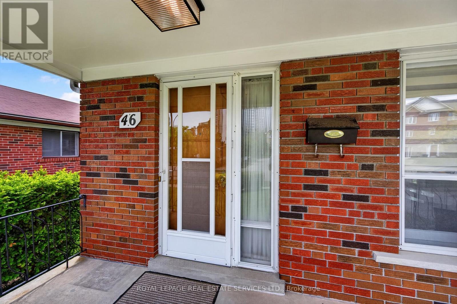 46 Lemonwood Drive, Toronto, Ontario  M9A 4L5 - Photo 7 - W13174352