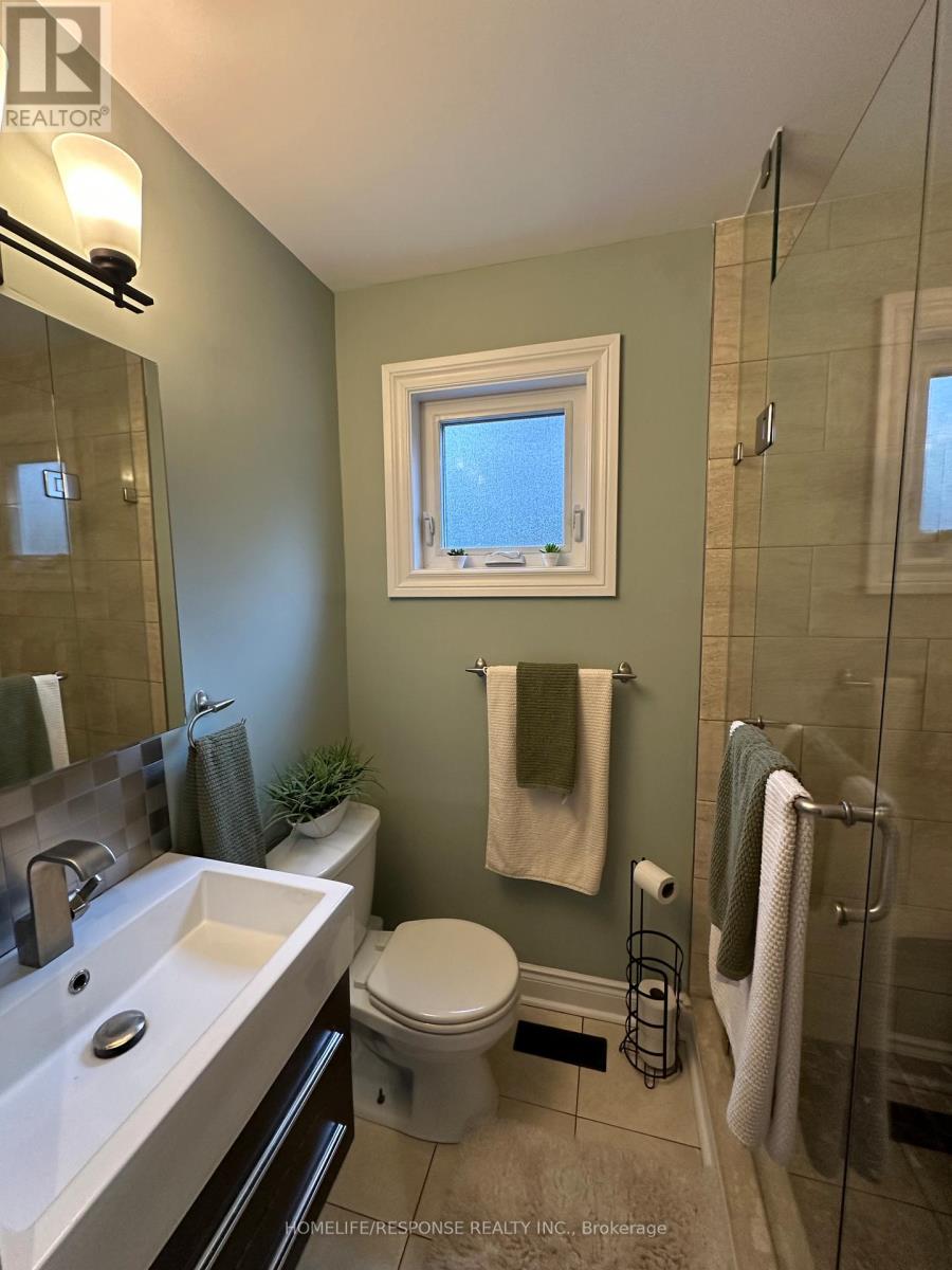 3430 Homark Drive, Mississauga, Ontario  L4Y 2K7 - Photo 14 - W13174434