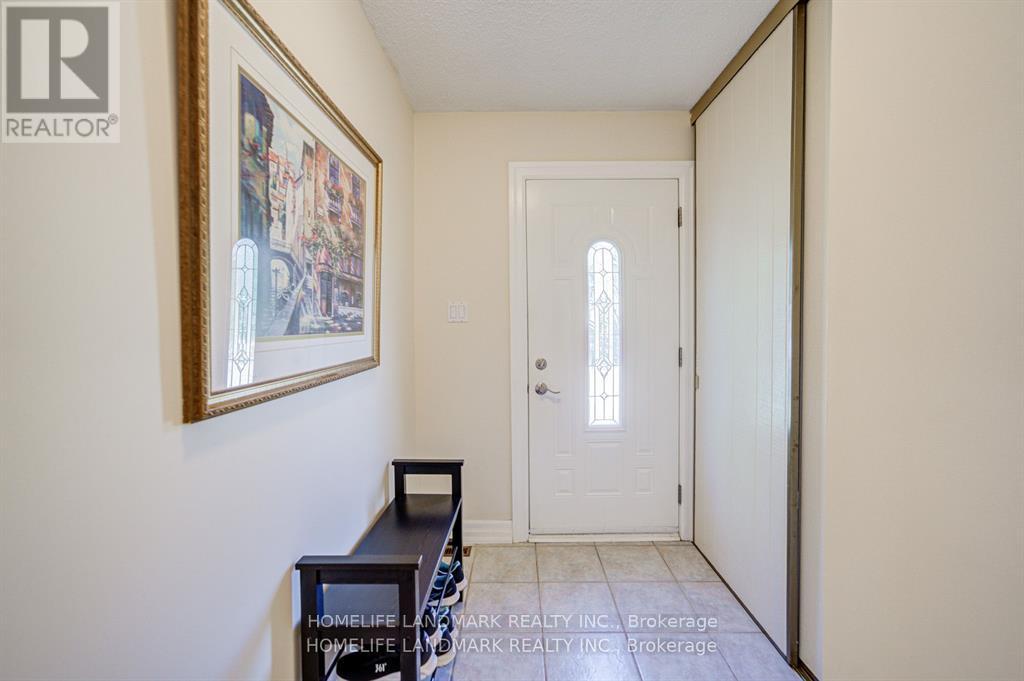 138 Osborne Crescent, Oakville, Ontario  L6H 1G1 - Photo 5 - W13174440